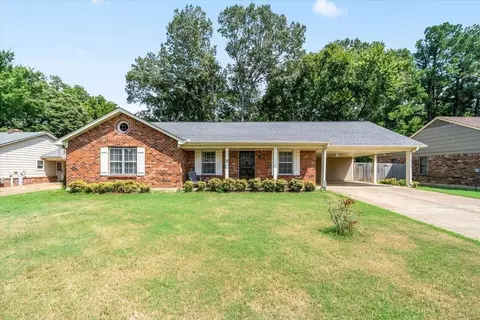 3024 Ingleside Dr, Memphis, TN 38134