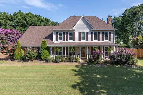 200 Schrader Ln, Collierville, TN 38017