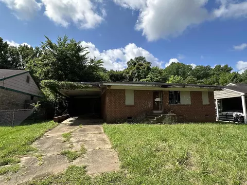 2443 Smith Ridge Rd, Memphis, TN 38127