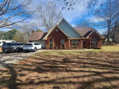 171 Ashley Ln, Brighton, TN 38011