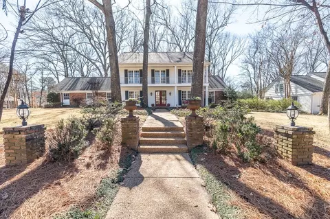 6429 Forest Grove Dr, Memphis, TN 38119