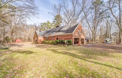 2300 Independence Rd, Millington, TN 38053