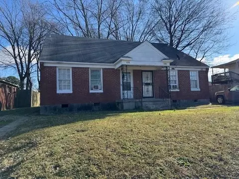 1096 Gordon St, Memphis, TN 38122