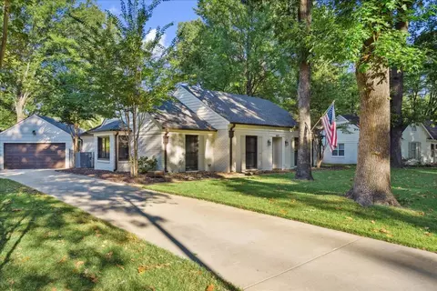 1873 River Valley Dr, Germantown, TN 38138