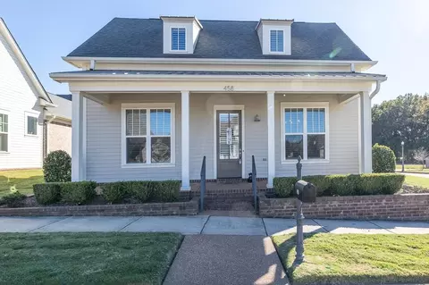 458 S Shea Dr, Collierville, TN 38017