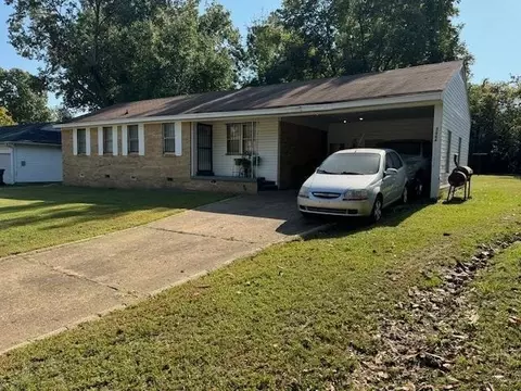 3964 Callahan Dr, Memphis, TN 38127