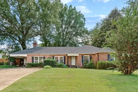 5295 Quince Rd, Memphis, TN 38117