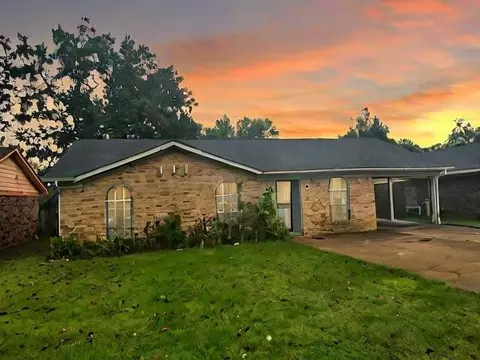 5355 Sputnik Ave, Memphis, TN 38118
