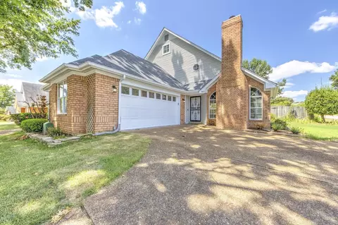 863 Timber Grove Dr, Cordova, TN 38018