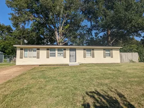3130 Basswood St, Memphis, TN 38118