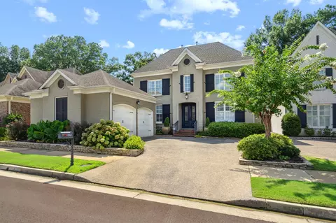 1563 Lawton Trl, Germantown, TN 38138