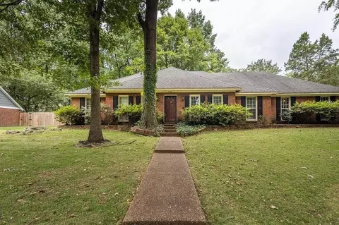 2929 Tamerlane Ln, Germantown, TN 38138