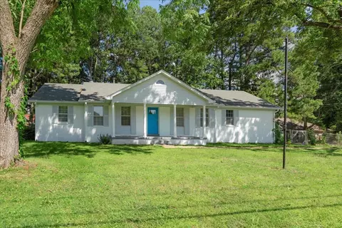 384 Maple Hill Dr, Munford, TN 38058