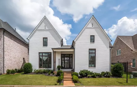 6590 Corinne Oak Cv, Memphis, TN 38119