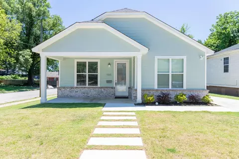 1985 Mclemore St, Memphis, TN 38114