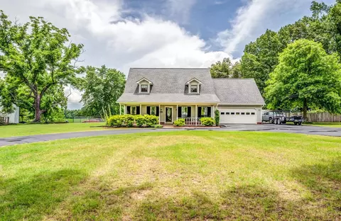 7274 Mt Carmel Rd, Covington, TN 38019