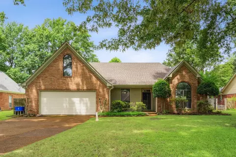 3617 Appling Lake Dr, Memphis, TN 38133