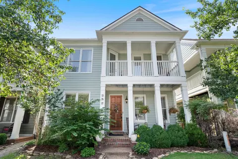 951 River Landing Dr, Memphis, TN 38103