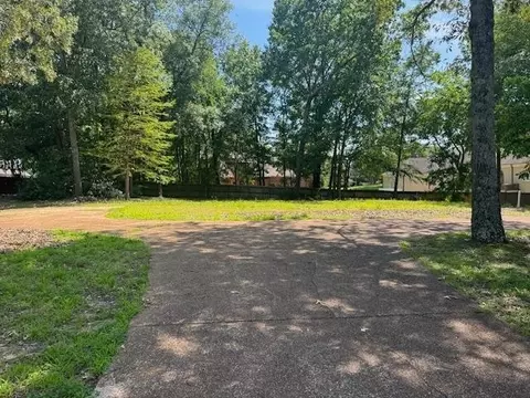 739 Polo Run Dr, Collierville, TN 38017