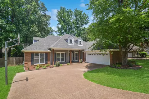 8616 Cedar Farms Dr, Cordova, TN 38016