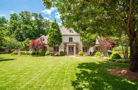 9780 Legends Dr, Germantown, TN 38139