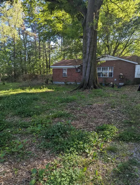 49 Hilltop Cir, Brighton, TN 38011