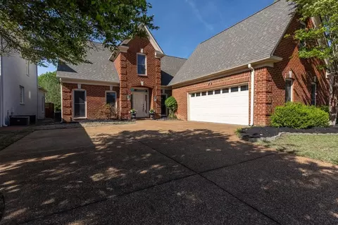 8448 Steinerbridge Ln, Germantown, TN 38139