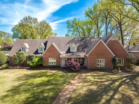 6711 Wild Berry Ln, Memphis, TN 38119