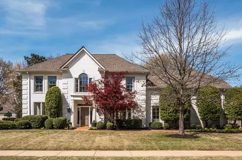 1870 Lonhill Dr, Collierville, TN 38017