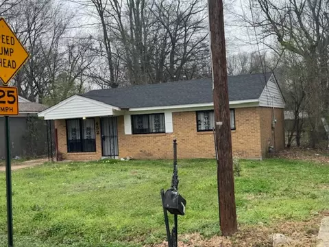 452 Delta Rd, Memphis, TN 38109 photo 3