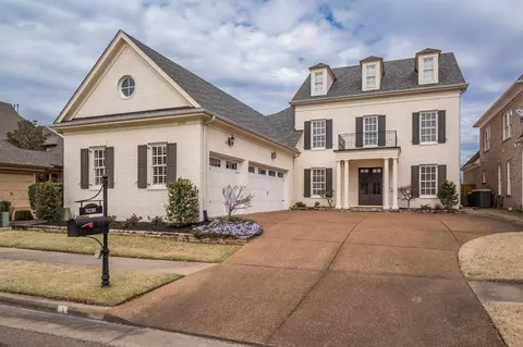 9230 Liggon Green Ln, Germantown, TN 38139