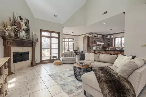 9446 Forest Wind Cv, Collierville, TN 38017 photo 17