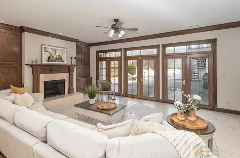 9446 Forest Wind Cv, Collierville, TN 38017 photo 13