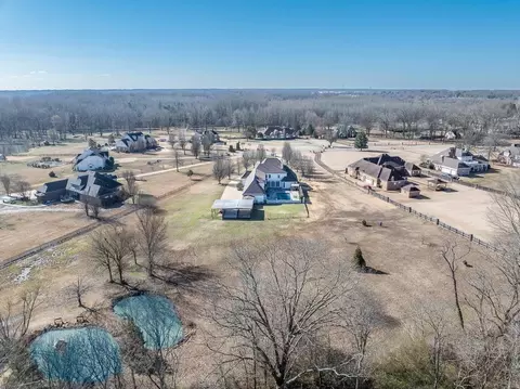 9446 Forest Wind Cv, Collierville, TN 38017 photo 7