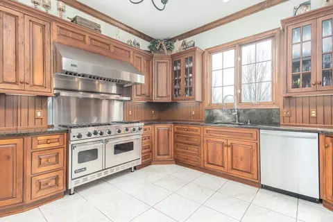 9446 Forest Wind Cv, Collierville, TN 38017 photo 14