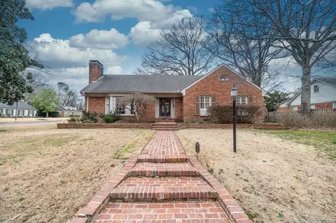 175 Gardenia Dr, Memphis, TN 38117