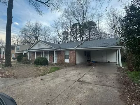 3059 S Mendenhall Rd, Memphis, TN 38115