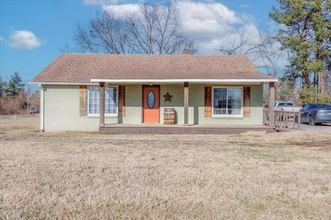 4220 Shelby Rd, Millington, TN 38053