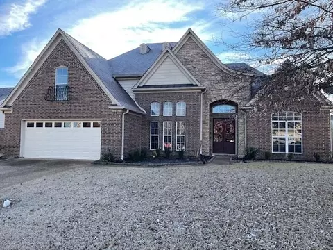 7567 Easterly Ln, Memphis, TN 38125