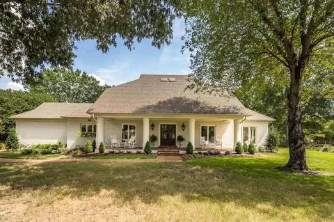 3256 Shea Rd, Collierville, TN 38017