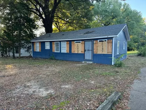 1871 Cedarhurst Ave, Memphis, TN 38127