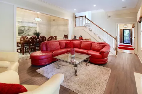 485 E Racquet Club Pl, Memphis, TN 38117