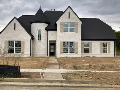 7828 Shadowcrest Rd, Memphis, TN 38125