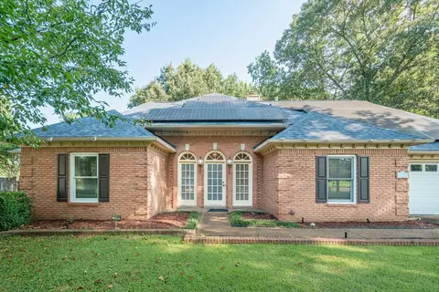 8842 Quailwood Cv, Cordova, TN 38018