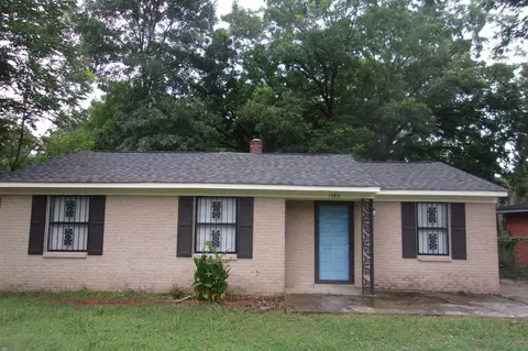 1486 Zelin St, Memphis, TN 38108