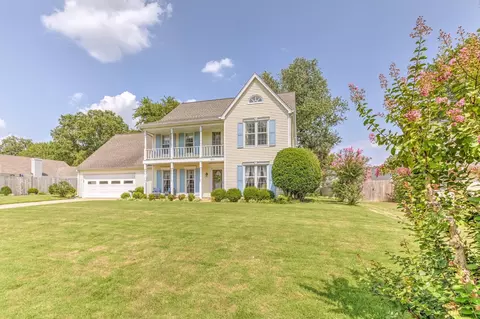 2878 Mikeyair Dr, Germantown, TN 38138