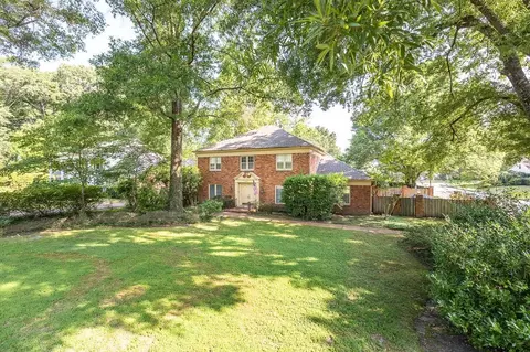 5440 Shady Grove Rd, Memphis, TN 38120