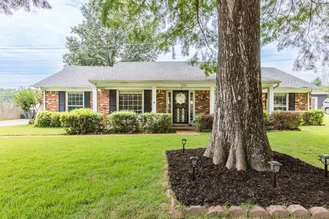 2355 Lynnfield Rd, Memphis, TN 38119