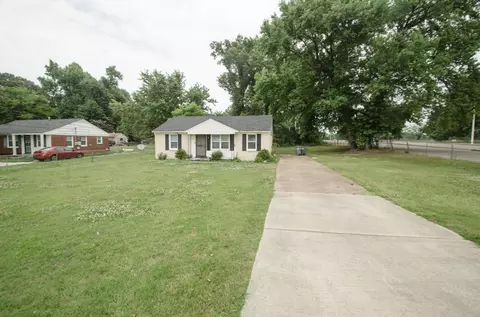 4932 Fairley Rd, Memphis, TN 38109