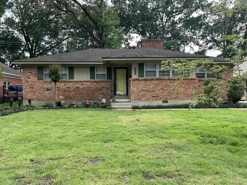 5085 Woodlark Ave, Memphis, TN 38117